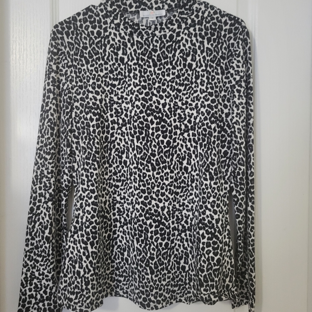 Faux Turtleneck Long-sleeve top size M